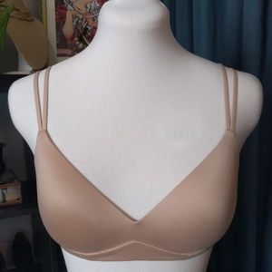 Aerie Real Sunnie Wireless Push Up  Bra 32D